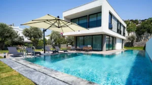 Bodrum Villalarında Fayans ve Doğal Taş Kombinasyonları ile Dekorasyon Önerileri